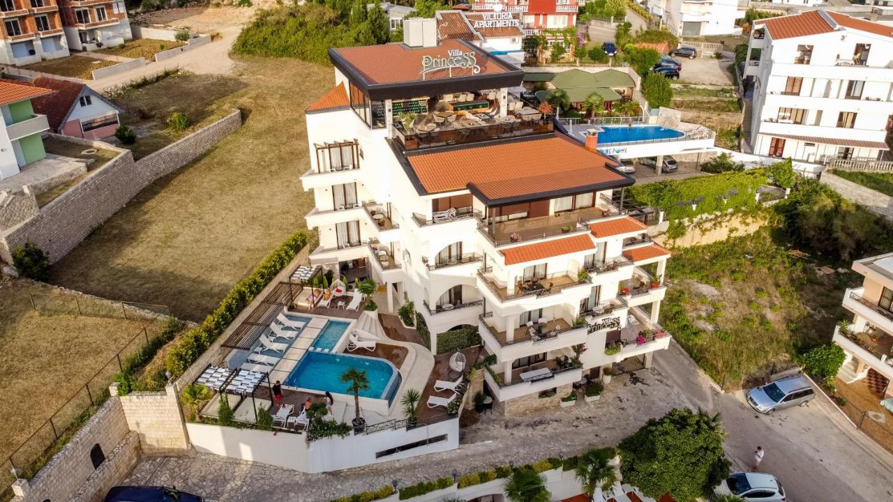 Hotel Princess & Spa 울친 외부 사진
