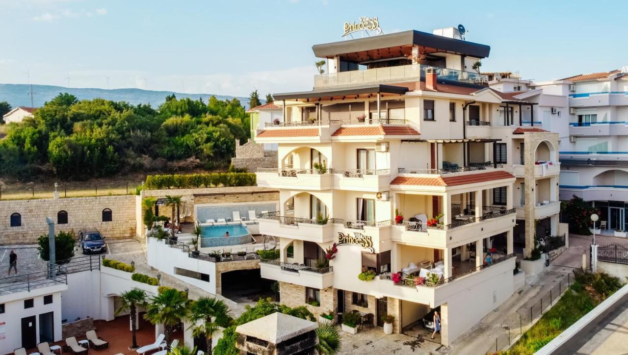 Hotel Princess & Spa 울친 외부 사진