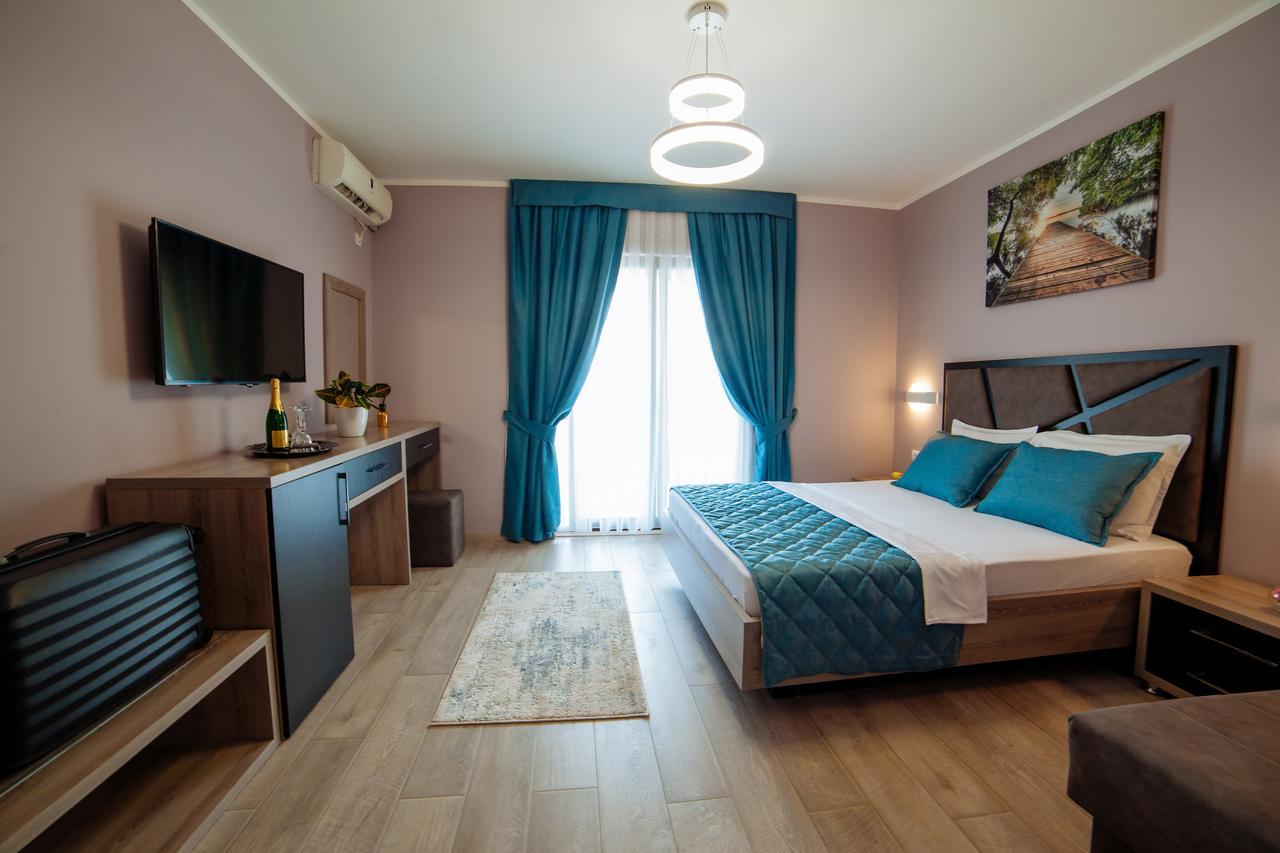 Hotel Princess & Spa 울친 외부 사진