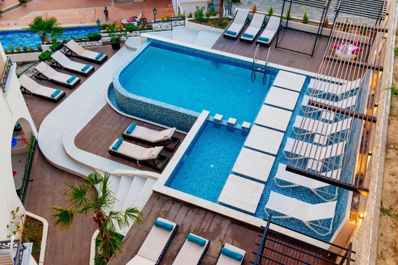 Hotel Princess & Spa 울친 외부 사진