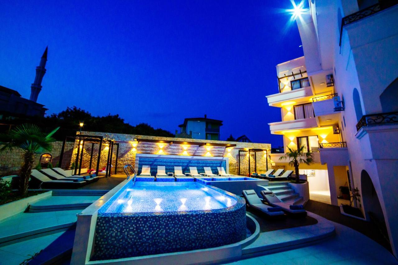 Hotel Princess & Spa 울친 외부 사진